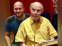 
      
      'Peppa Pig' voice actor David Graham passes away
      
      