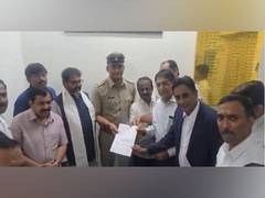 
      
      K'taka BJP files complaint in High Ground Police Station against 
      
      