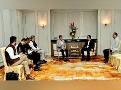 
      
      Piyush Goyal engages with industry leaders in Singapore
      
      
