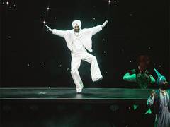 
      
      Diljit Dosanjh shares glimpse from Dil-Luminati Concert
      
      