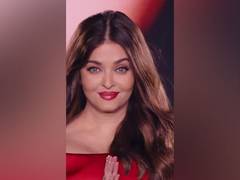
      
      Aishwarya Rai Bachchan paints Paris red in striking dress
      
      