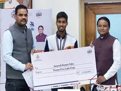 
      
      Odisha CM felicitates medallists of 47th World Skills Competition
      
      