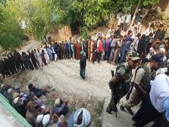 
      
      J-K assembly polls: Long queues seen outside polling stations
      
      
