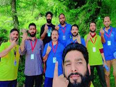 
      
      54 pc voter turn out till 5pm in second phase of polling in J-K
      
      