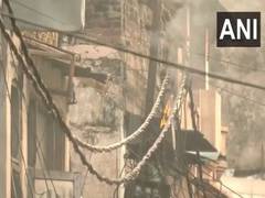 
      
      Mufti's roadshow diverted after fire on electric pole in Jammu
      
      
