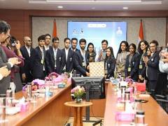 
      
      Union Minister Mandaviya felicitates Chess Olympiad winners
      
      