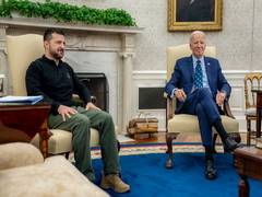 
      
      Zelenskyy discusses Ukraine's 'Victory Plan' with US President
      
      