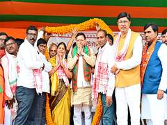 
      
      CM Dhami takes part in 