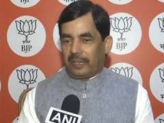 
      
      BJP's Shahnawaz Hussain demands Siddaramaiah's resignation over M
      
      