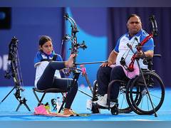 
      
      Sheetal Devi, Rakesh Kumar honoured at Raj Bhawan
      
      