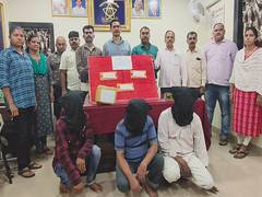 
      
      Ambergris worth Rs 6.2 cr seized in Thane, 3 held
      
      