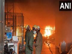 
      
      Fire breaks out at a Masala factory in Uttar Pradesh's Agra
      
      