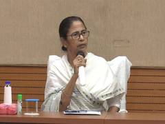
      
      CM Mamata Banerjee holds meeting on North Bengal flood situation
      
      