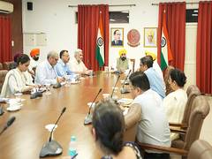 
      
      Punjab CM Bhagwant Mann chairs meeting on paddy procurement
      
      