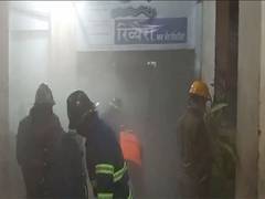 
      
      Fire breaks out on first floor of Emerald Plaza in Thane
      
      
