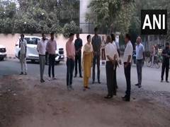 
      
      Delhi CM Atishi, AAP MLAs inspect condition of roads in Delhi
      
      