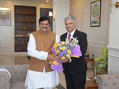 
      
      MP CM Mohan Yadav meets Harjinder Kang at CM House
      
      