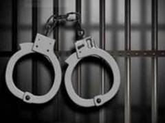 
      
      Syndicate duping people in name of providing CNG pumps busted 
      
      