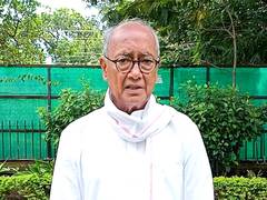 
      
      MP: Digvijaya Singh extends support to National Sarpanch Sangh
      
      