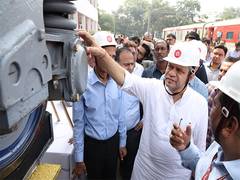 
      
      Rail Min Ashwini Vaishnaw inspects Wadi Bunder depot
      
      