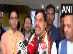 
      
      Madhya Pradesh CM praises Maharashtra govt's Ladki Bahin Yojana
      
      