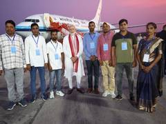 
      
      PM Modi meets BJP workers at Ranchi Airport
      
      