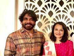 
      
      Nagarjuna’s wife Amala Akkineni slams Congress' K Surekha
      
      