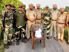 
      
      Punjab: BSF thwarts smuggling attempts; seizes heroin
      
      