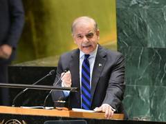 
      
      Pakistan mismanages $400 million aid for floods; US takes note
      
      