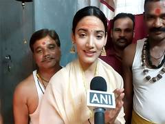 
      
      Medha Shankr offers prayers at Mahakaleshwar temple in Ujjain
      
      