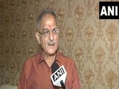 
      
      BJP's Kavinder Gupta reacts to Mirwaiz Farooq statement
      
      
