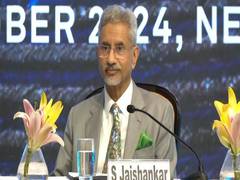 
      
      'PM Modi one of few leaders capable of engaging with Kyiv-Moscow'
      
      