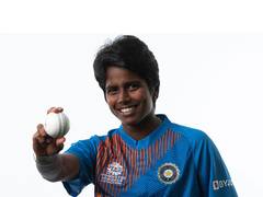
      
      ICC Women's T20 WC:  India restrict Pakistan to 105/8
      
      