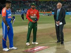 
      
      Mayank, Nitish receive maiden cap as India win toss, opt to field
      
      