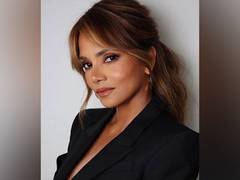 
      
      Halle Berry responds to X-Men 3 controversy
      
      