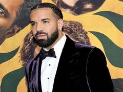
      
      Drake warns people about fake friends amid his feud with Kendrick
      
      
