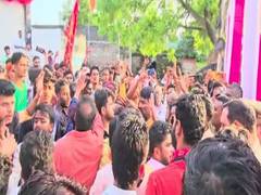 
      
      Clashes erupt in Kushinagar during Durga idol procession, 10 held
      
      
