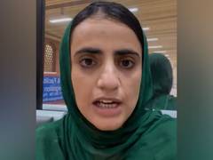 
      
      Mahrang Baloch, Sammi Deen Baloch allege kidnapping attempt
      
      