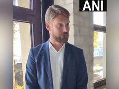 
      
      We see it as our task to facilitate migration: German official
      
      