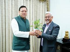 
      
      Commerce Secretrary Sunil Barthwal meets CM Pushkar Dhami 
      
      