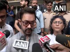 
      
      Aamir Khan, Kiran Rao pay last respect to Ratan Tata 
      
      
