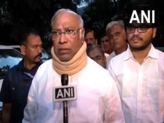 
      
      Mallikarjun Kharge recalls his meeting with Ratan Tata
      
      