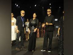 
      
      Shefali Shah dazzles at Lakme Fashion Week
      
      