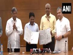 
      
      Maharashtra government signs MOU with NIELIT to support education
      
      