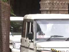 
      
      Families of accused in Baba Siddique's case not aware of work 
      
      