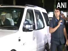 
      
      Shah, CM Yogi reach Nadda's residence to discuss by by-polls
      
      