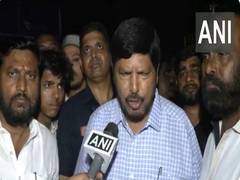 
      
      Athawale mourns Baba Siddique's death, calls it 