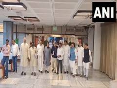 
      
      Oppn MPs write to LS Speaker over parliamentary code 