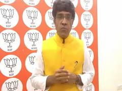 
      
      BJP's CR Kesavan criticizes Priyanka Gandhi's Wayanad bypoll bid
      
      