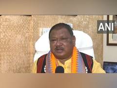 
      
      Union Minister Jual Oram congratulates Nayab Singh Saini ahead of
      
      